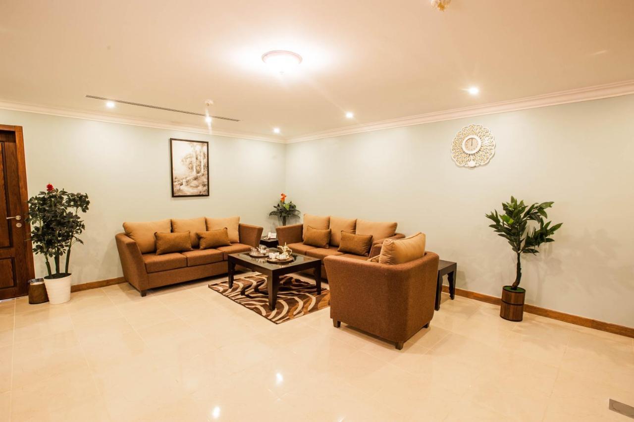 Shally Residence 3 Эль-Хубар Экстерьер фото